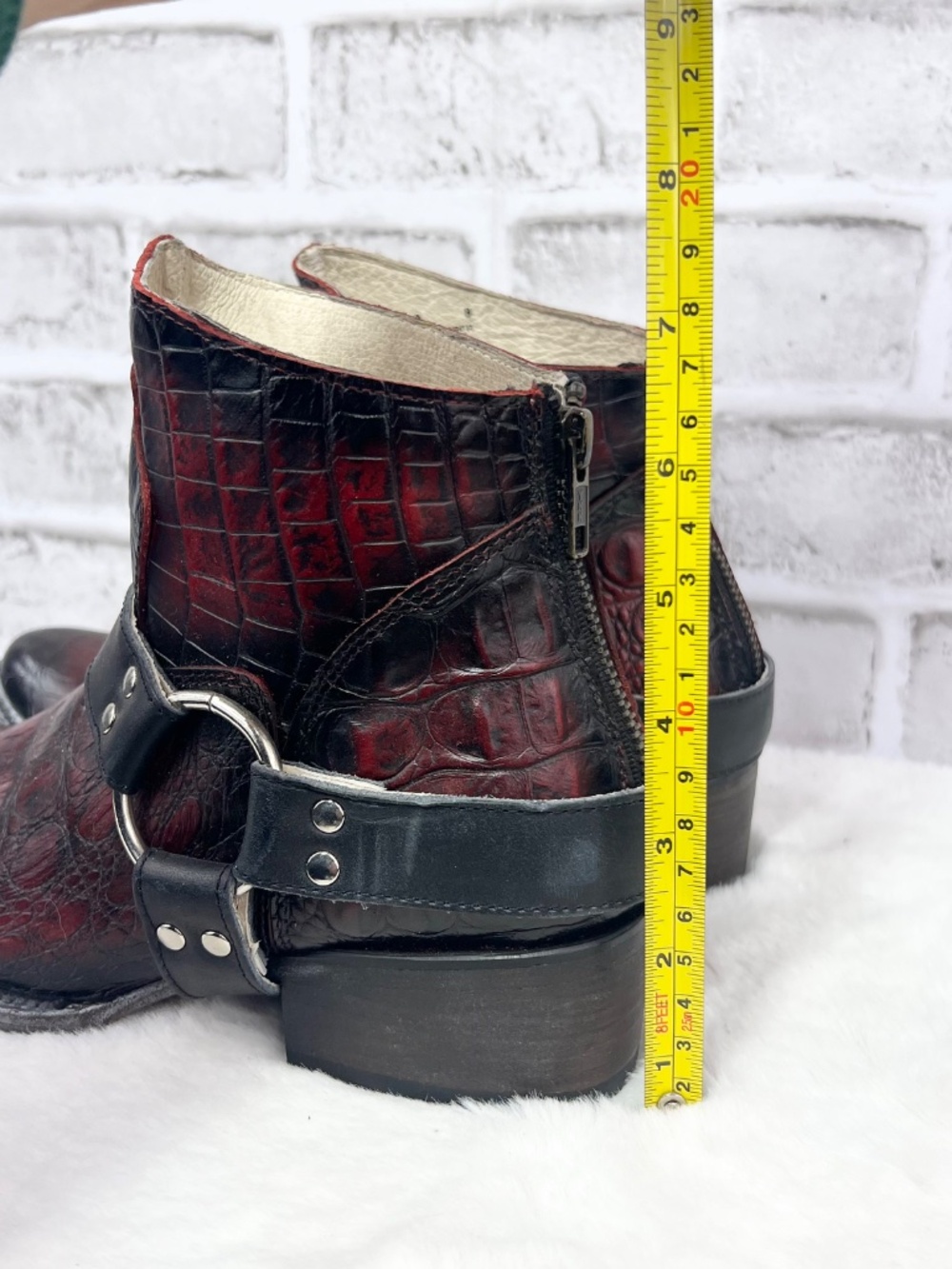 FREEBIRD BY STEVEN • Santiago Oxblood Croc Embossed Leather Harness Boots Size 8 - Picture 10 of 14